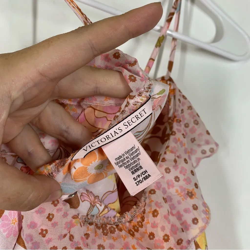 Victoria’s Secret Floral Flounce Romper Size Small - Image 11