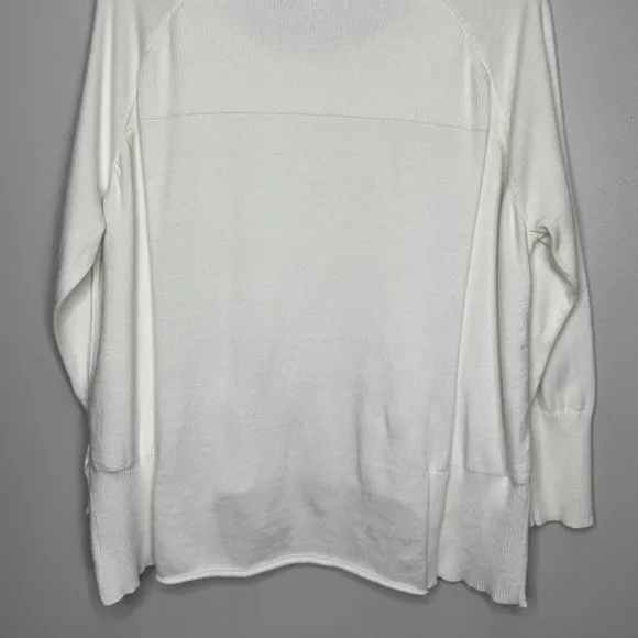 Lisa Todd Sweater Size Medium White Pullover Long Sleeve Scoop Neck High Low - Image 8
