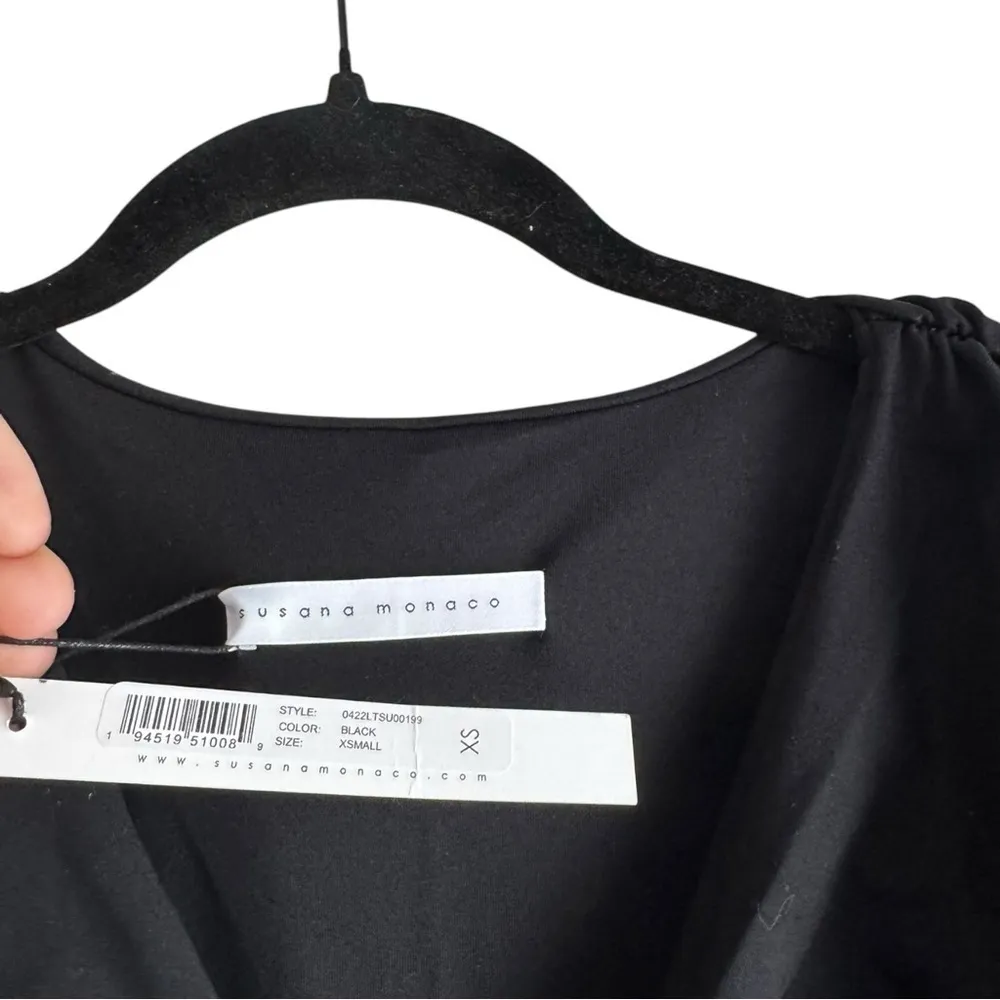 SUSANA MONACO Short-sleeve Gathered V-neck‎ Romper XS Black - Image 4