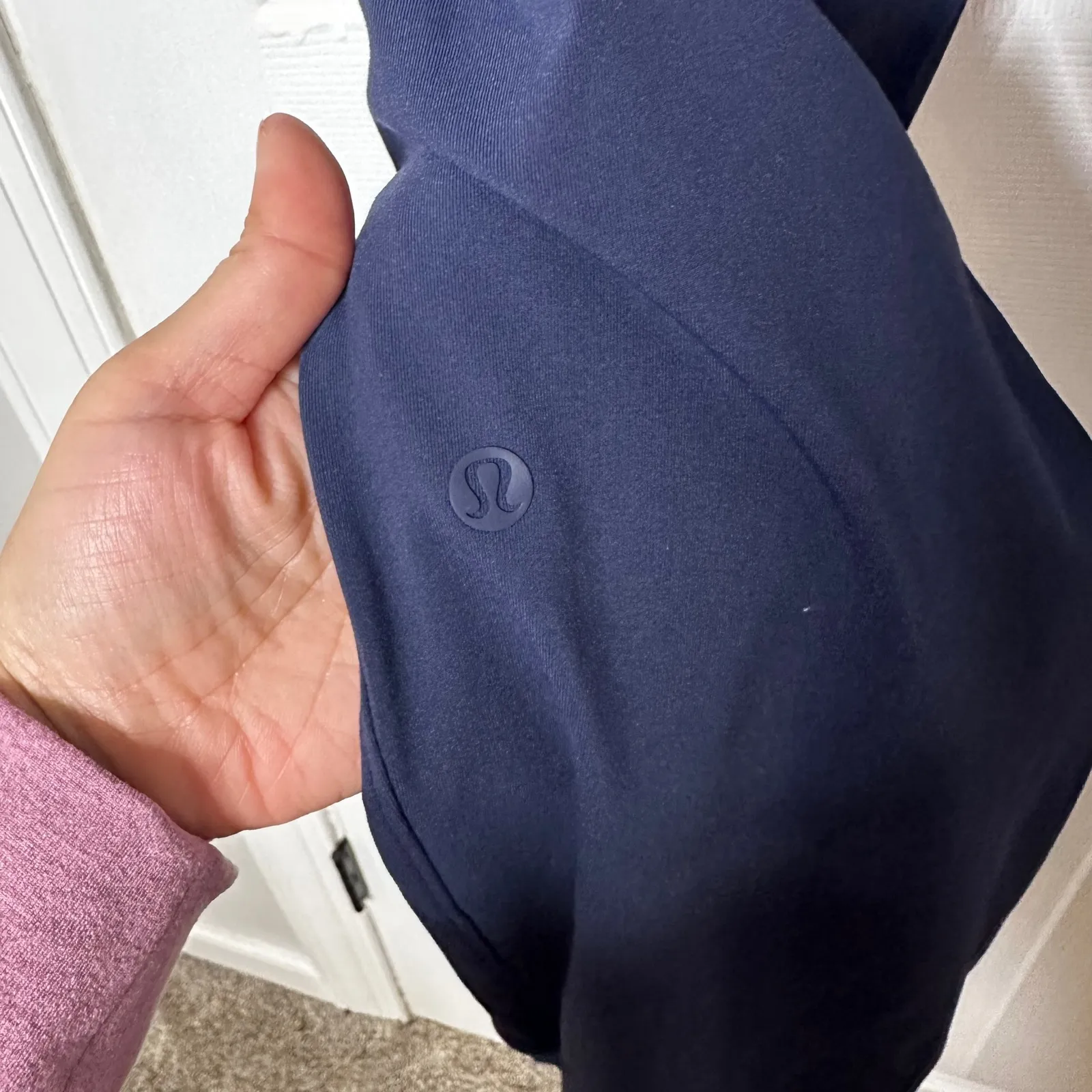 Lululemon On The Fly Navy Jogger Pants Womens Size 10 Athleisure Casual Workout - Image 9