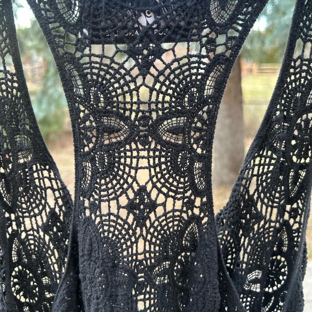Meghan Los Angeles black crochet see thru dress beach cover up size M/L - Image 9