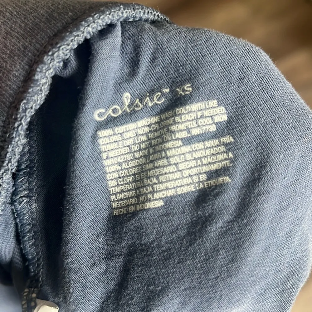 Colsie shorts with 2 pockets faded blue Size XS - Image 6