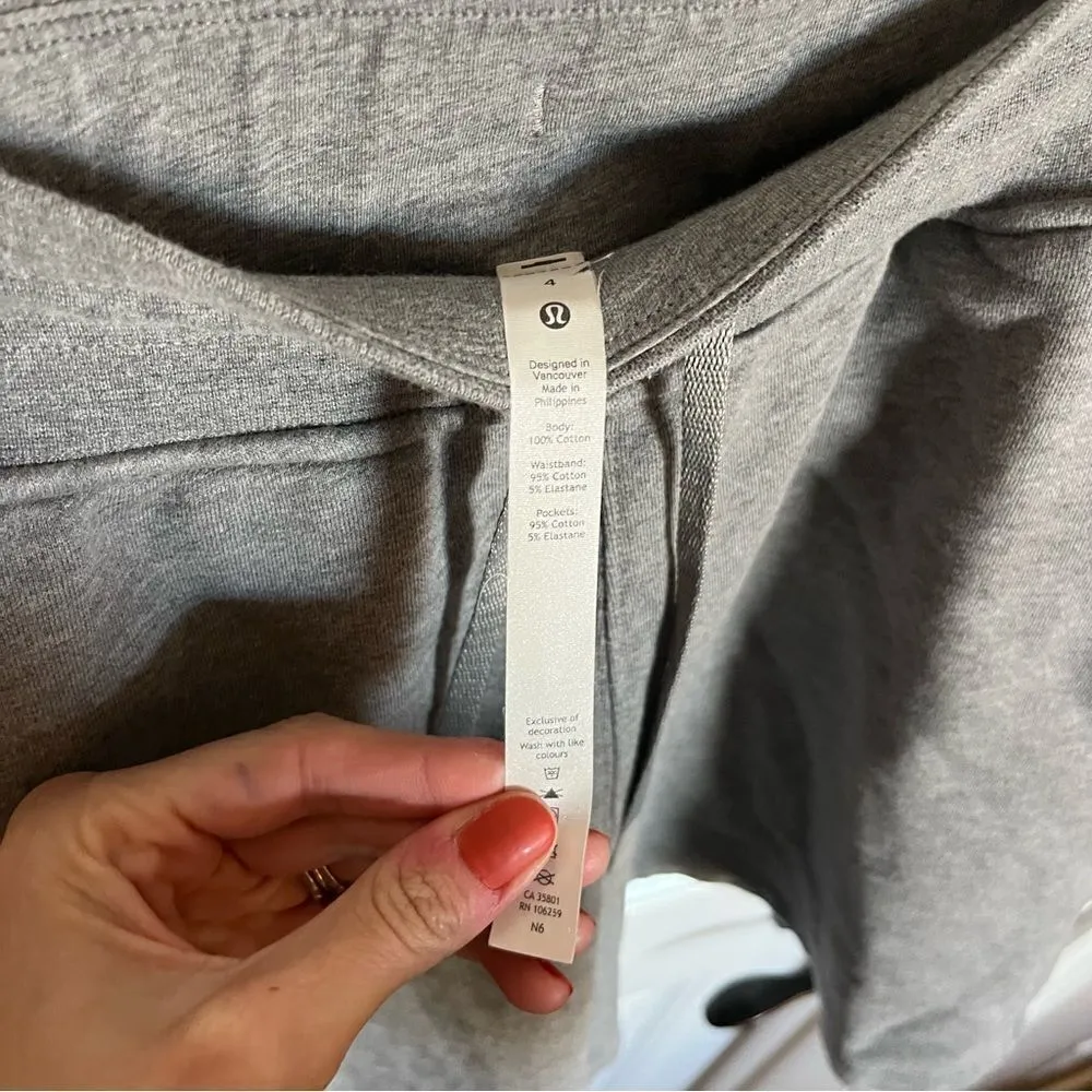 Lululemon All Yours High Rise Short *7"
Heathered Core Medium Grey - Image 8