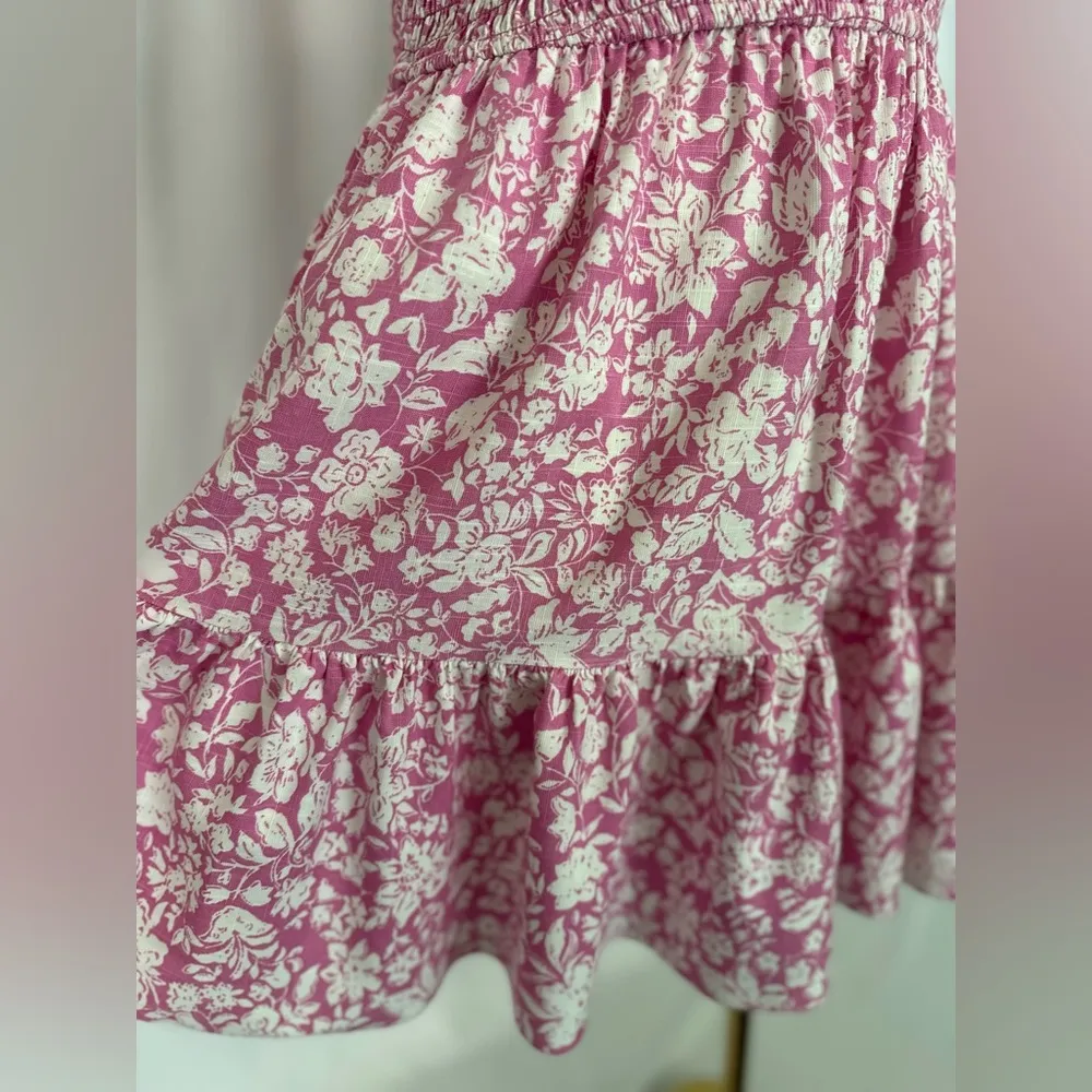 Universal Thread Women's Pink Floral Smocked Mini Dress (702) - Image 11