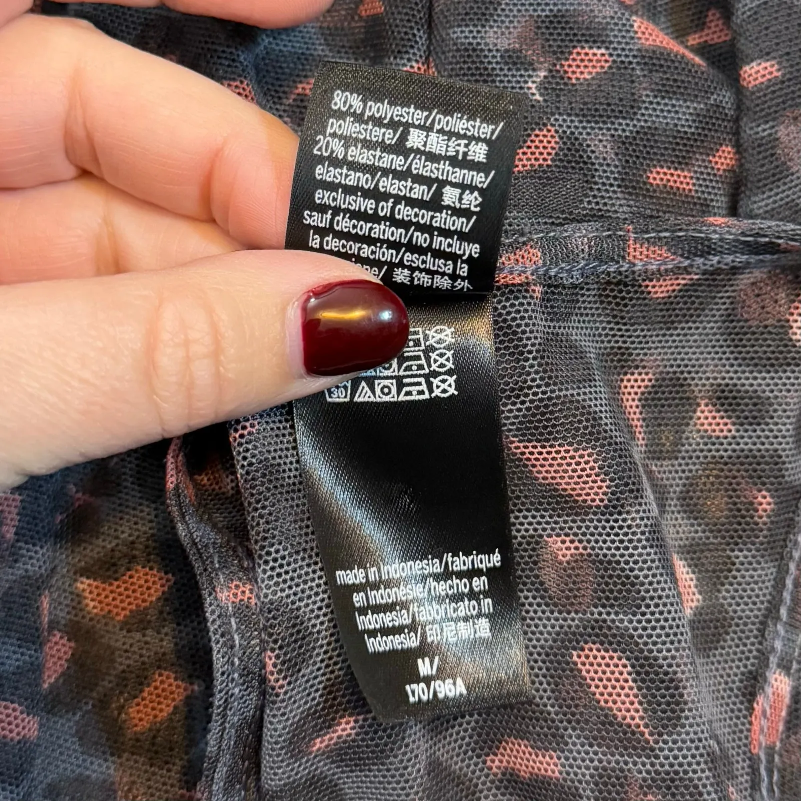 Victoria’s Secret Sport Womens Medium Gray Pink Cheetah Print Mesh Racerback Top - Image 7