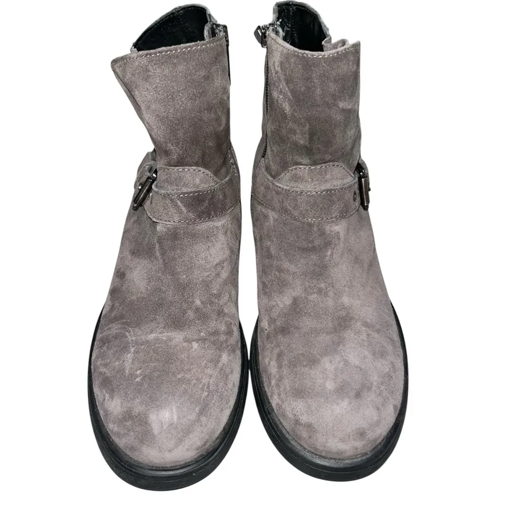 Aquatalia Gray Suede Boots Booties Shoes size 9.5 - Image 3