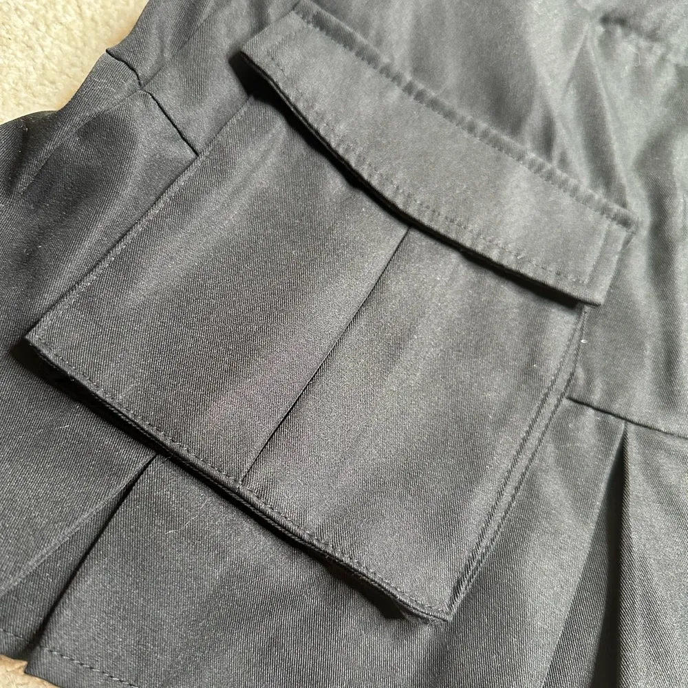 SHEIN Black Skorts Pleated Cargo Skort - Image 4
