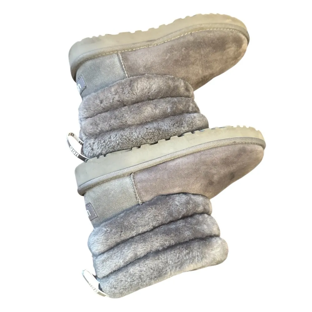 Ugg Mini Quilted Fluff Cuff Suede Shearling Boot in Sz 6 EUC - Image 5