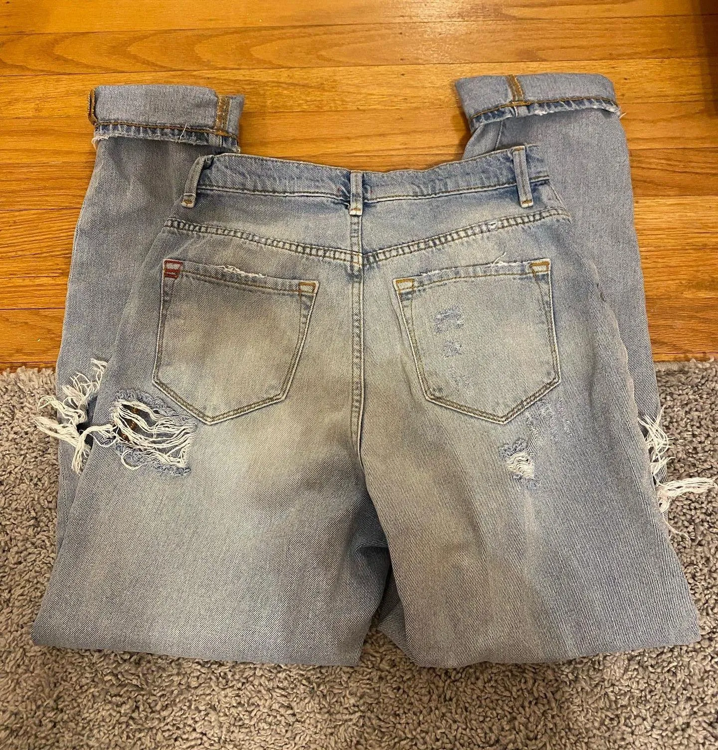 Mom Jeans - Image 3