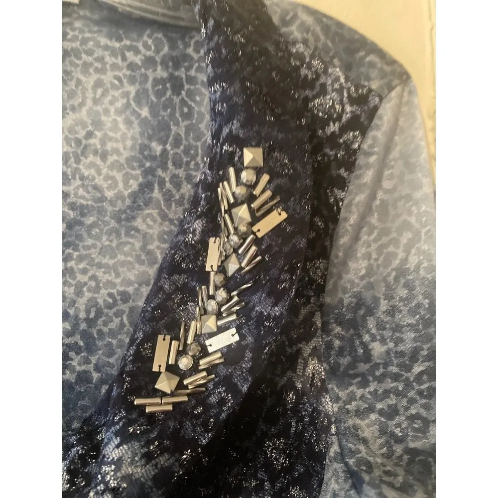 Alberto Makali Women's Blue Silver Thread Studded Collar Ruffle Hook & Eye Front - Image 3