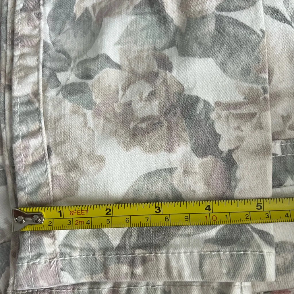 Seven 7 Floral Print Woman’s Jeans Tummy Less High Rise Skinny Pants, Size 6 - Image 16