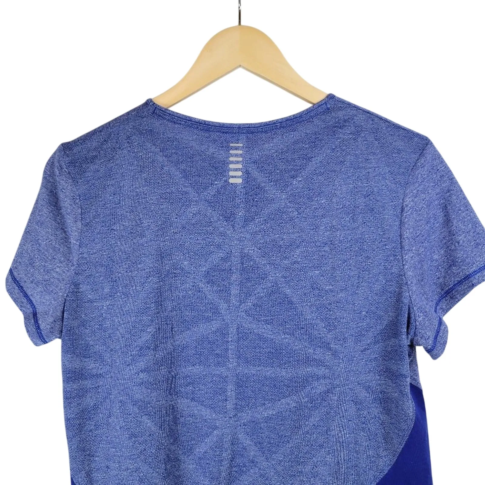 Under Armour Women Blue Short Sleeve Running Training Shirt Top UA HeatGear‎ - Image 5