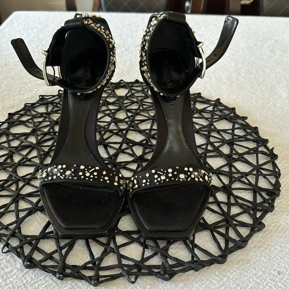 Alexander Mcqueen Pin 105 Crystal-embellished Satin Sandals,SZ 39, $1,797 - Image 9
