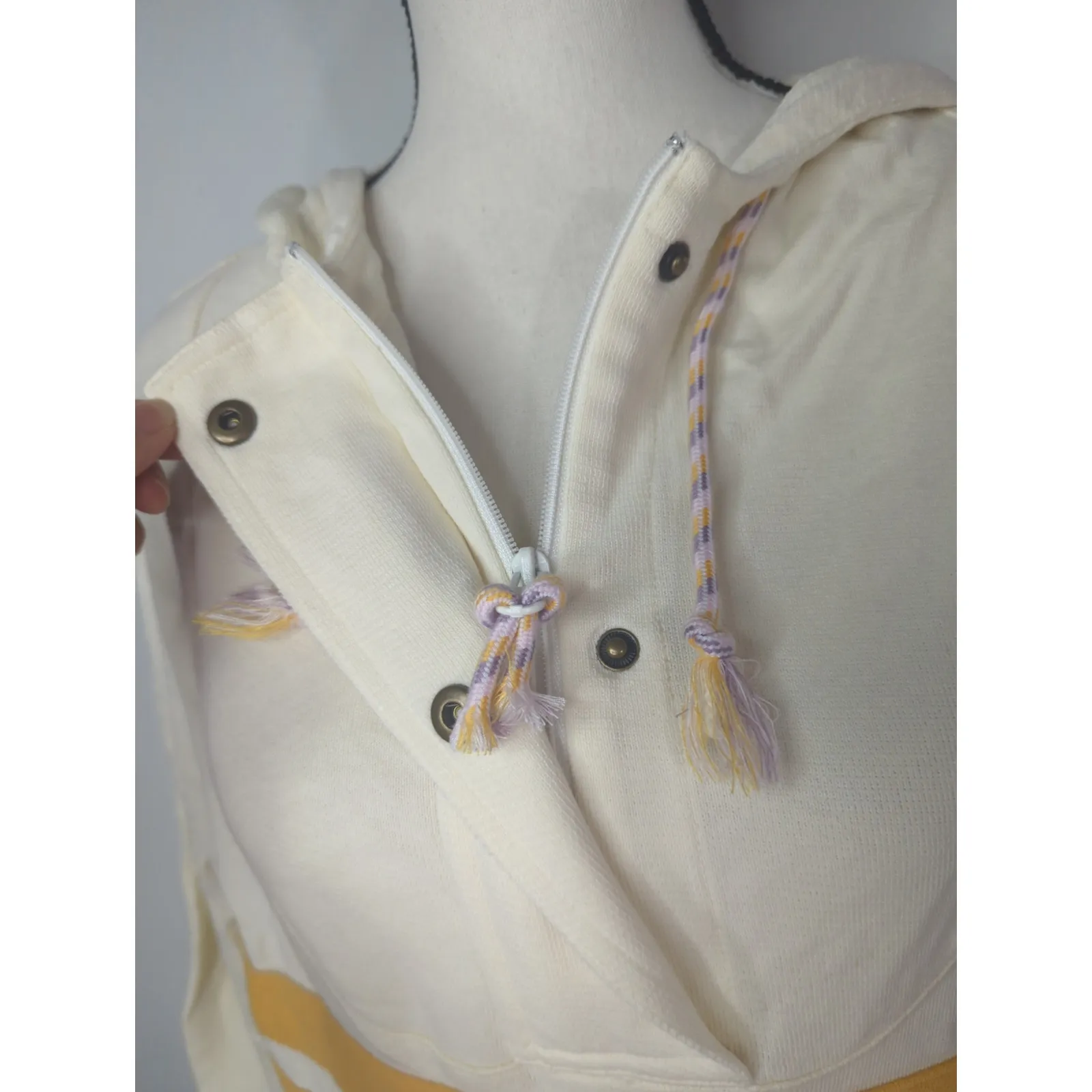 Faherty‎ Women's Daybreak Hoodie in Morning Rays SMALL NWOT Orange - Image 6