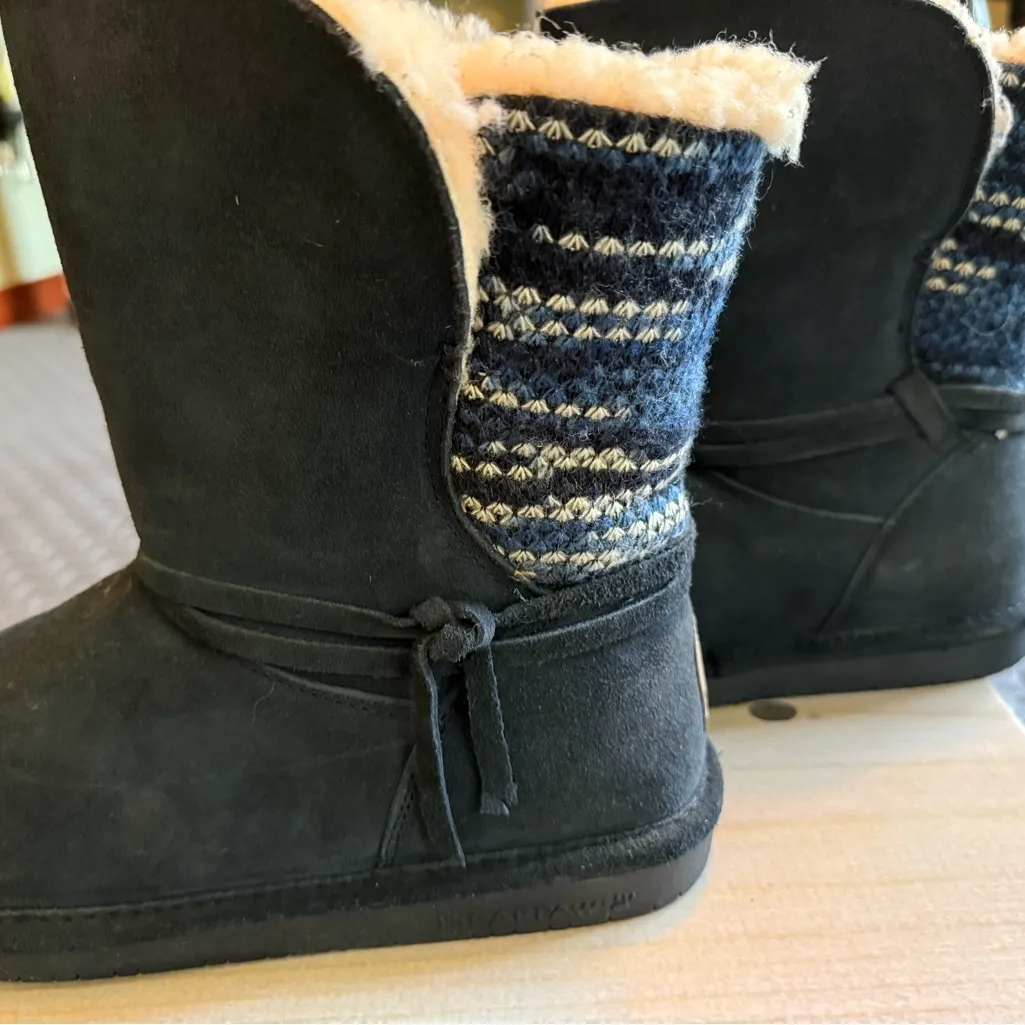 BEARPAW  Blue Suede & Sweater Knit Accent Boots - Image 3