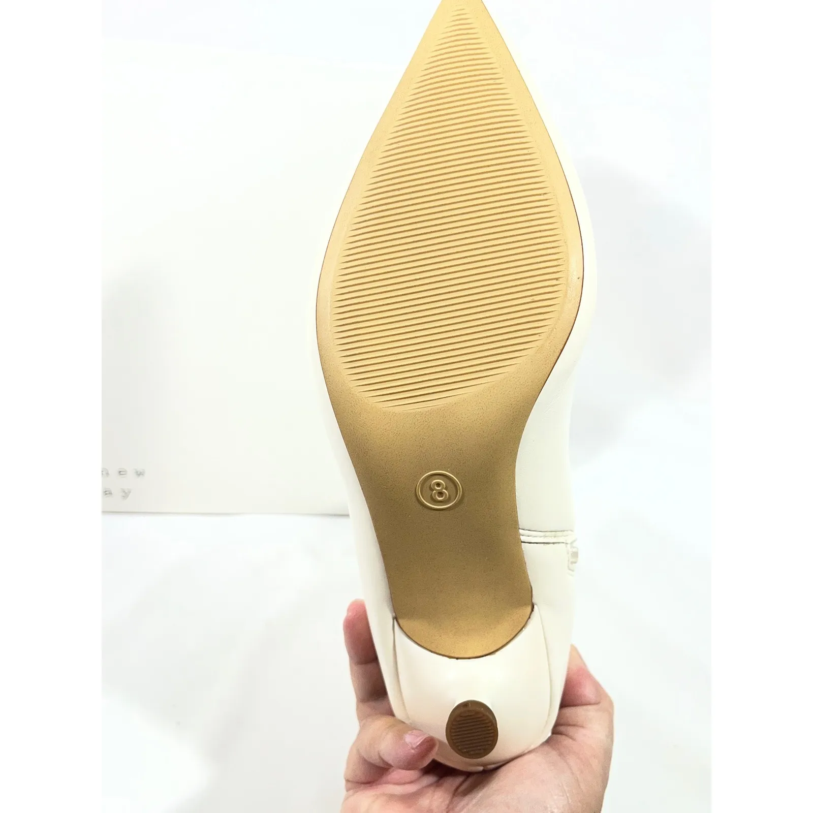 A New Day Womens Ivory Ankle Boots Lonnie Pointed Toe Kitten Heel Classic Sz 8 - Image 7