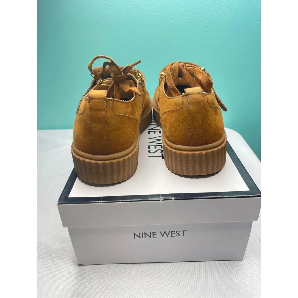 Nine West Nine‎ West size 10 Stylish Suede Lace-Up Sneakers - Image 4