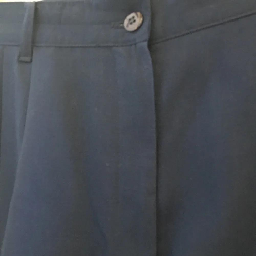 FINAL MARKDOWN Ladies sag harbor slacks 16 - Image 3