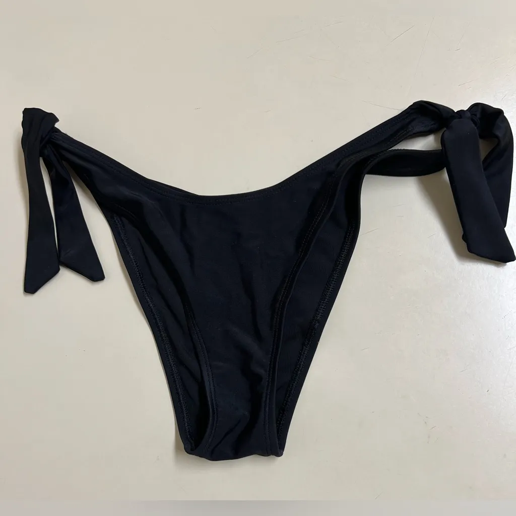 Aerie Bikini Set Hi-Leg Cheeky Bikini Bottom & Perky Triangle Bikini Top - Small - Image 3