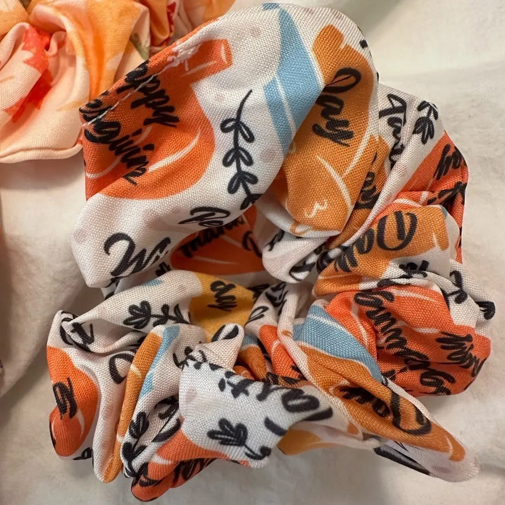 Set of 3 Thanksgiving Scrunchies Orange - Image 4