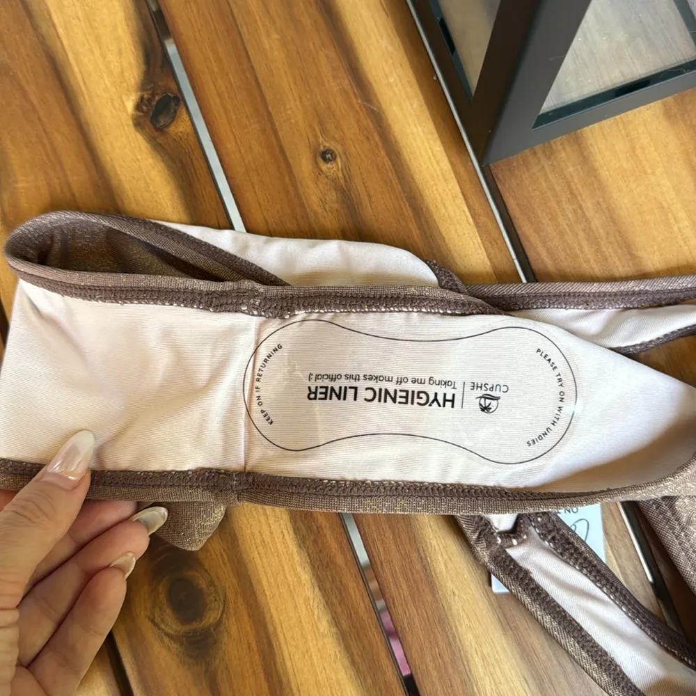 Cupshe  x Jojo Bikini Bottom - Image 3