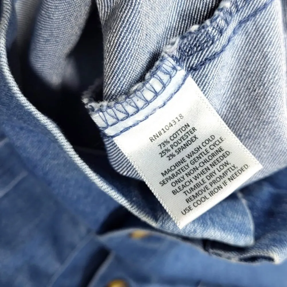 Derek Heart Brushed Denim Elastic Waistline Mini Dress in Mid Blue Denim - Image 5