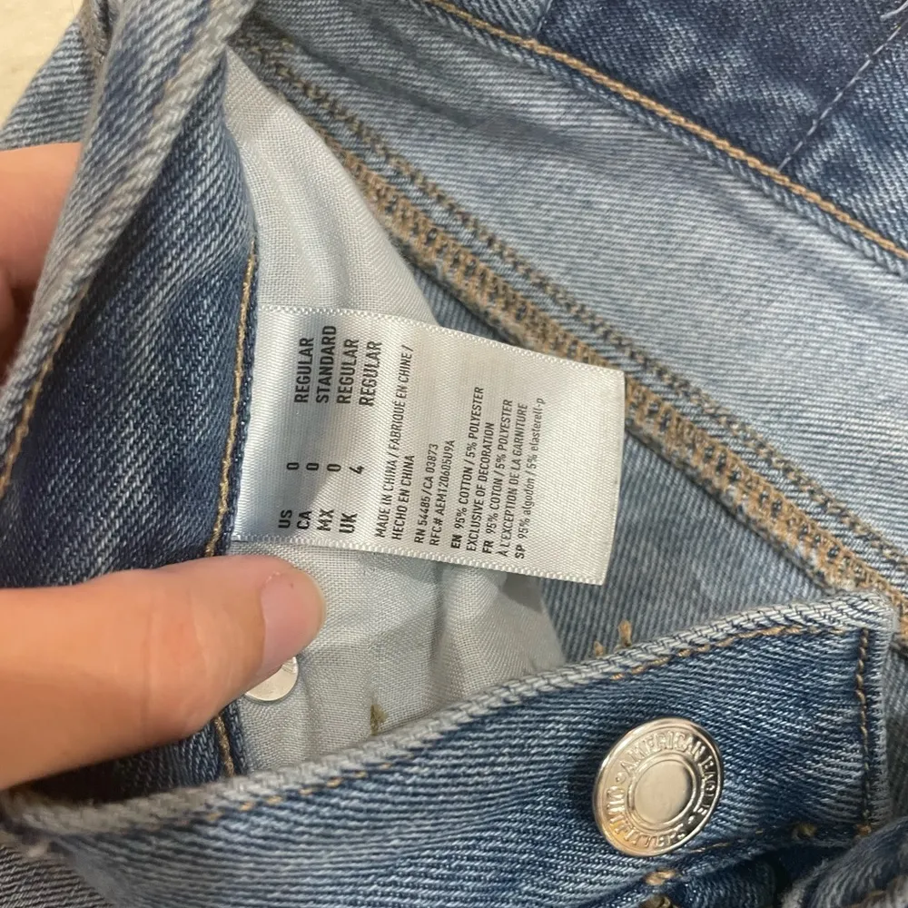 American Eagle  distressed mom jeans - Image 2