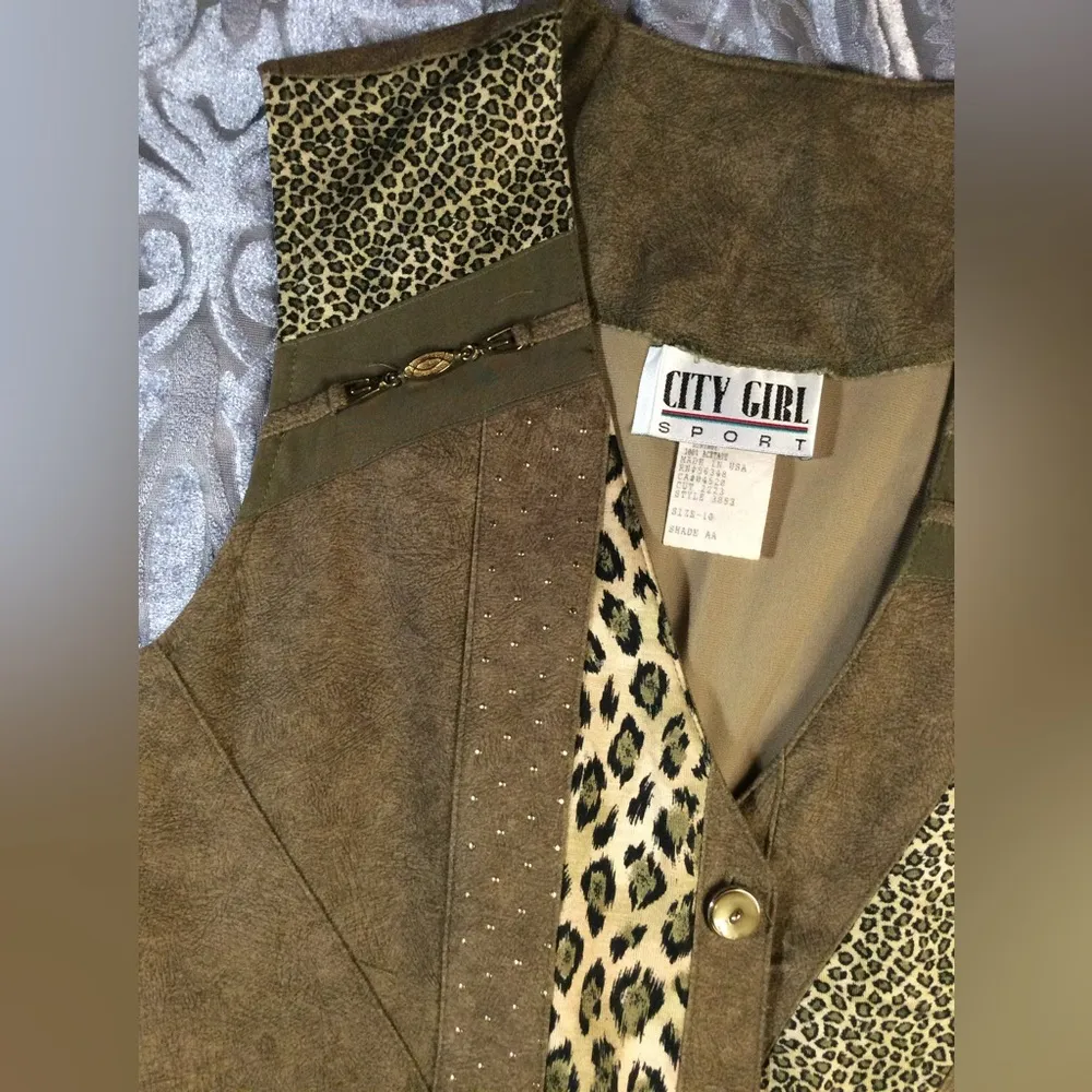 Vintage Olive, Leopard Print, & Beaded Vest Size 10 Green - Image 9