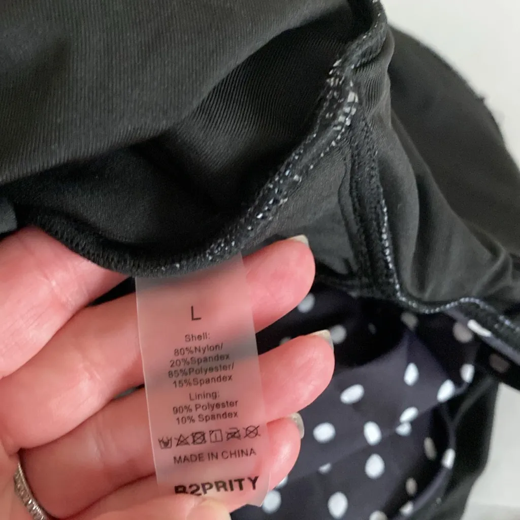 B2PRITY 1pc swimsuit Black and White Polka Dot with buyouts flutter sleeve Large - Image 6