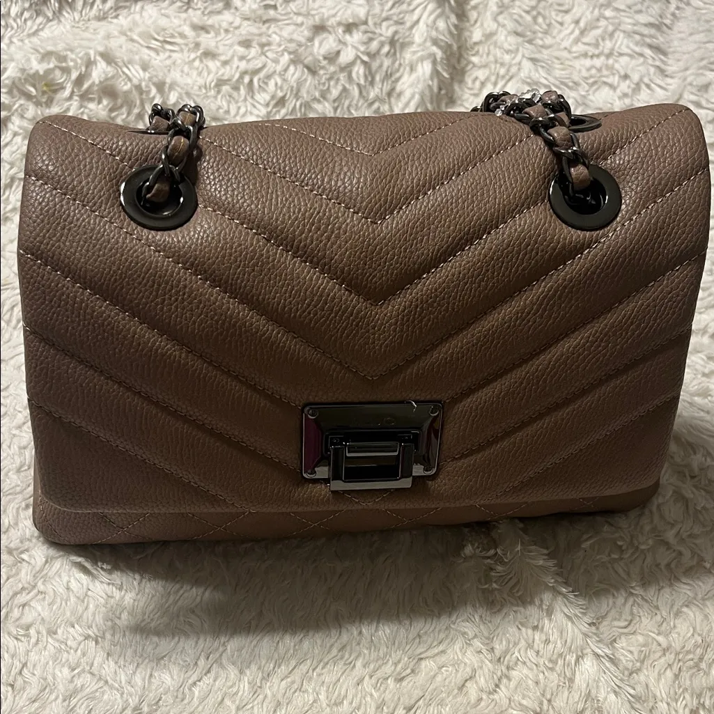 Aldo Taupe Quilted Shoulder Bag - Image 15