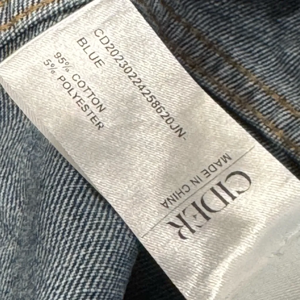 Cider Wide Leg Distressed Raw Hem Jeans Women’s Medium - Image 2