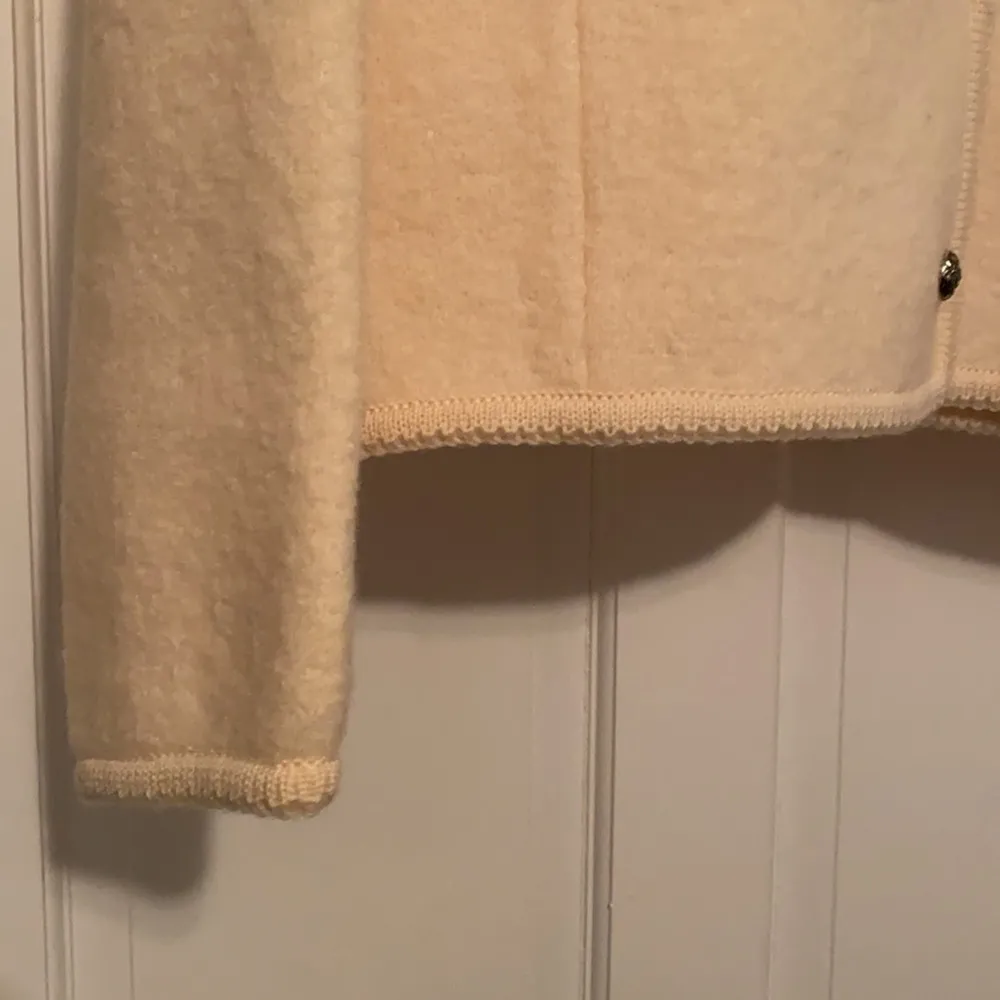 NWT vintage The Eagle’s Eye wool ‘Duchess’ button down cardigan sweater, size 14 - Image 3