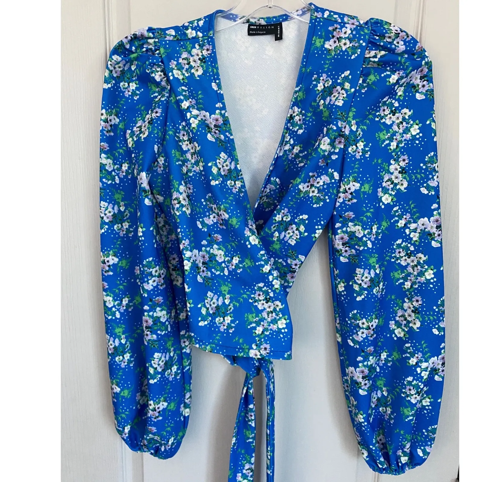 ASOS DESIGN wrap top w/ long volume sleeve in ditsy print blue floral US 2 - Image 4