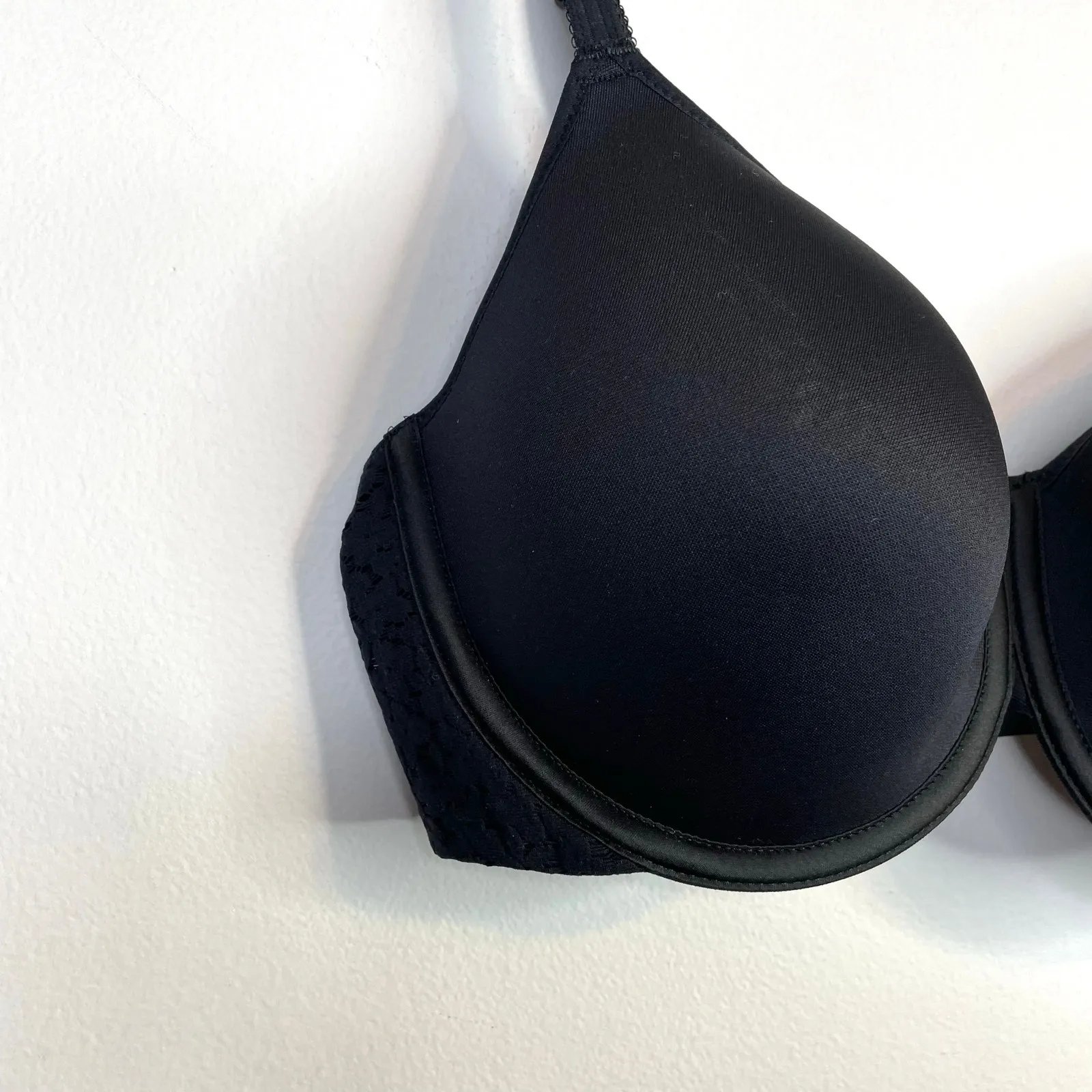 Chantelle Norah Comfort Spacer T Shirt Bra Black Lace Underwire Lined 32D 32 D - Image 6