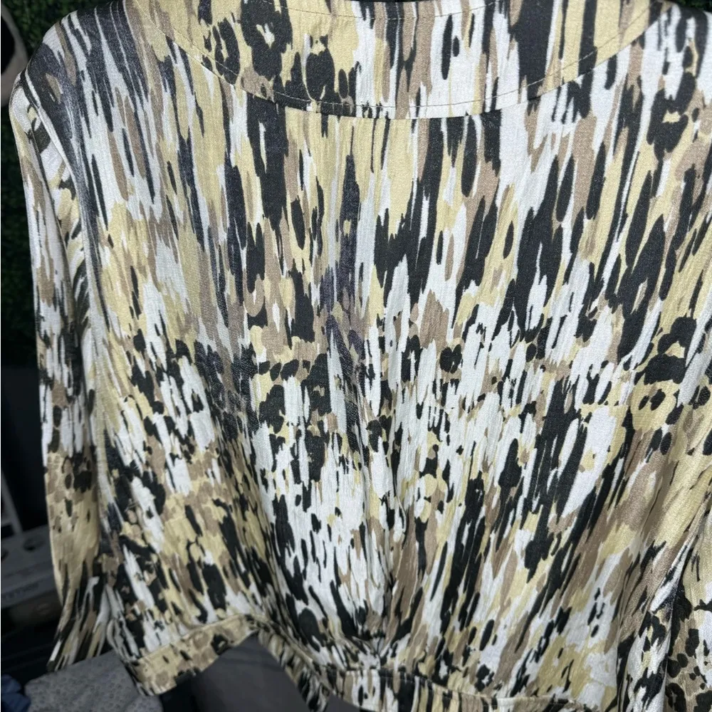 Ruby Red Button Down Jacket With 3 Pockets Black Size 18 - Image 4