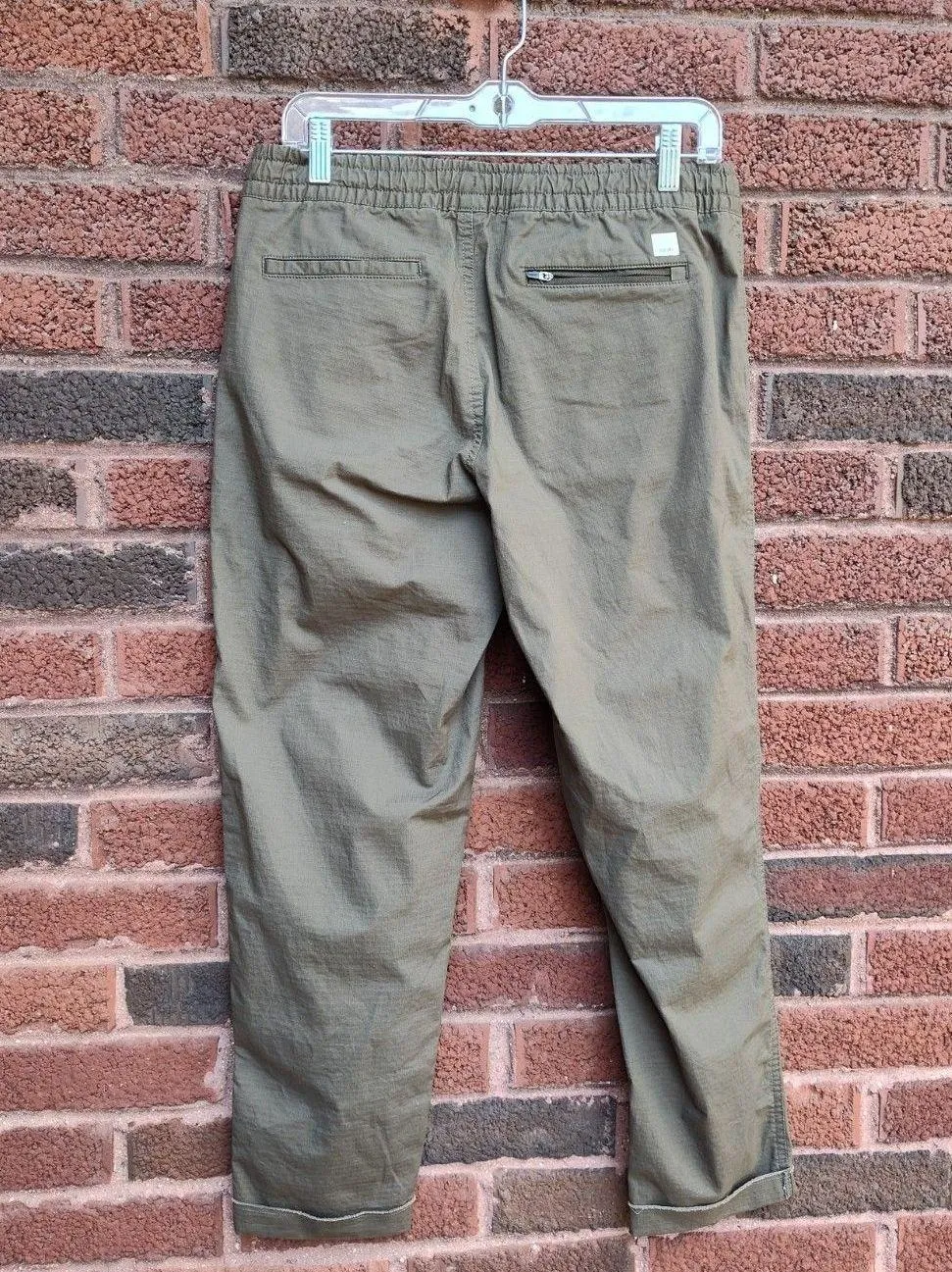 Vuori Sage Green Joggers - Image 4