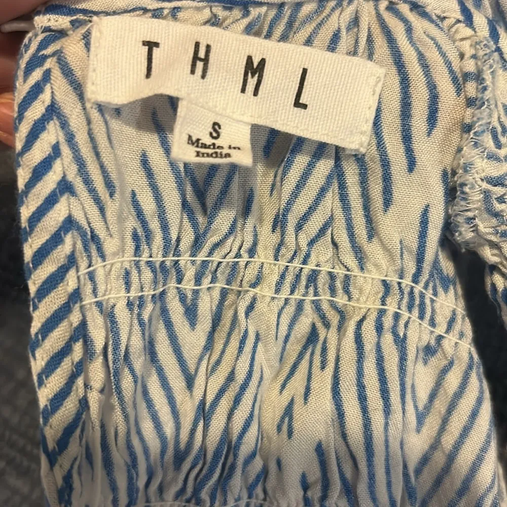 THML Sleeveless Patterned Blue and White High Neck Tank Top Size Small - Image 5