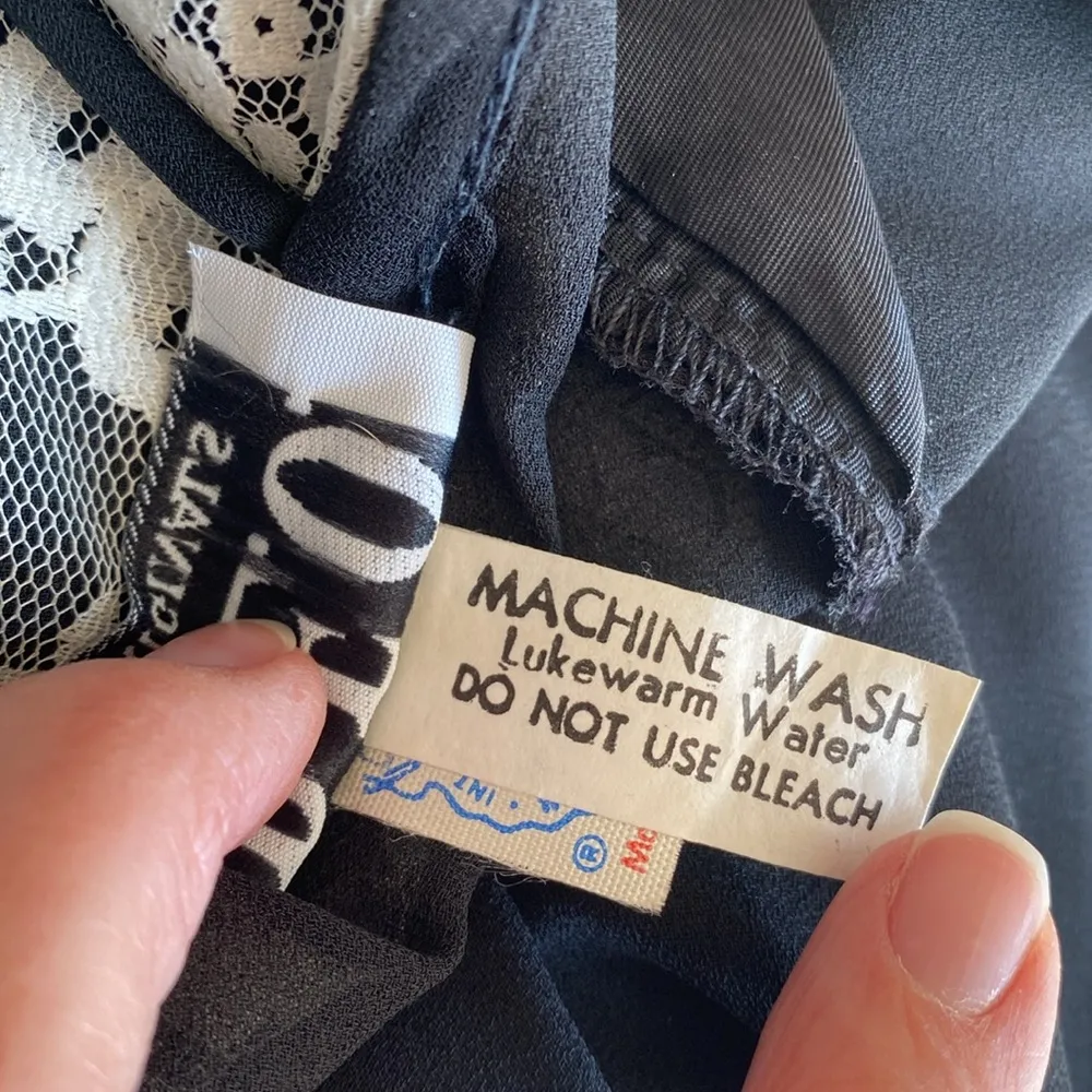 Vintage 1970's R.E.O. Originals Black with Lace Dress Size 14 - Image 8