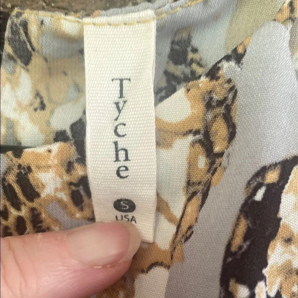 Tyche Backless Snake Print Shorts Romper - Tan and Cream - Image 2