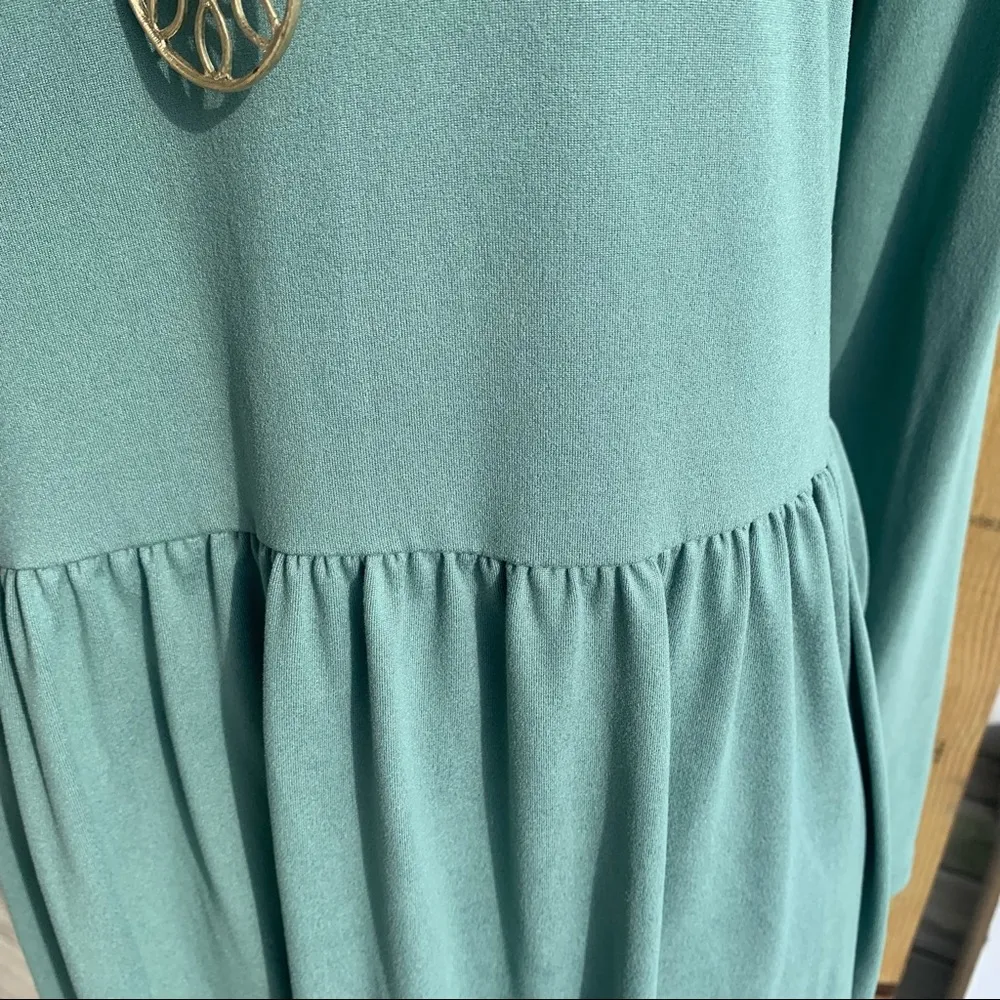 NWT entro Sage Green Soft Stretch L/S Dress Large L Shabby Chic Bohemian Boho - Image 3