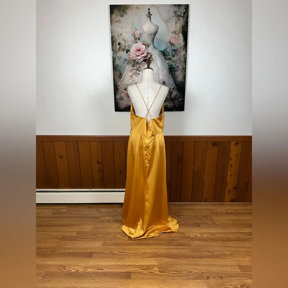Gorgeous New Dessy Collection NYC Gold Maxi Dress! Size 16 - Image 5