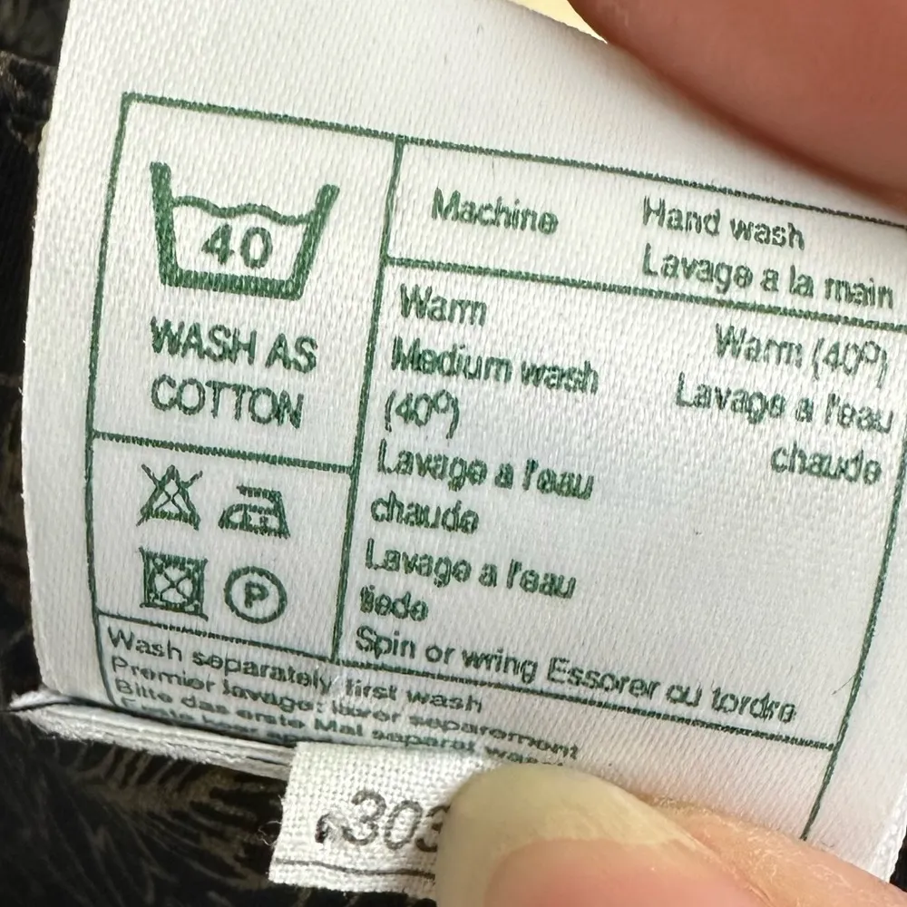 LAURA ASHLEY Vintage Black and Gold Floral Dress Size 8 - Image 14