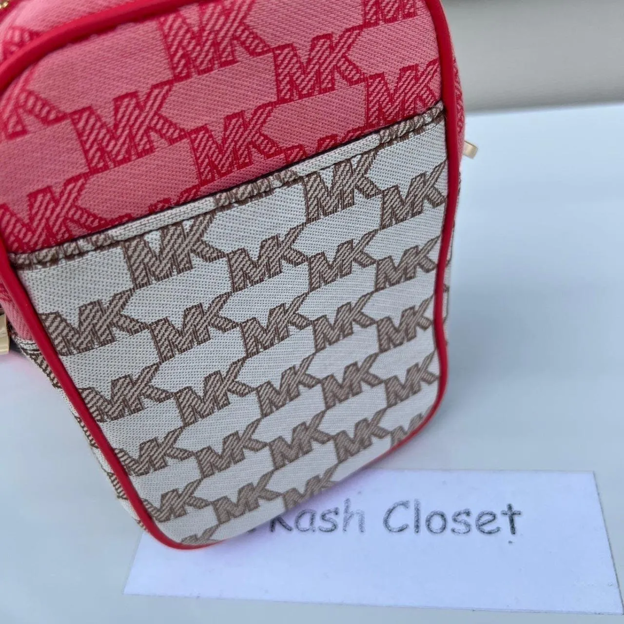 Grapefruit Multi Phone Crossbody Sloan SM Top Zip Front Pocket - Image 3