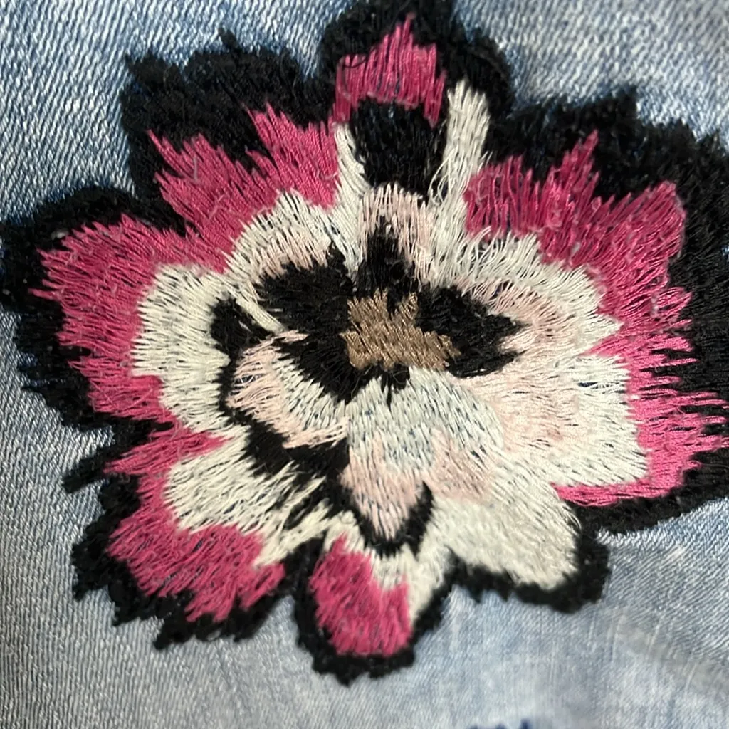 Boyfriend Jeans Embroidered Flowers Hippie  Womens 22 Lane Bryant - Image 6