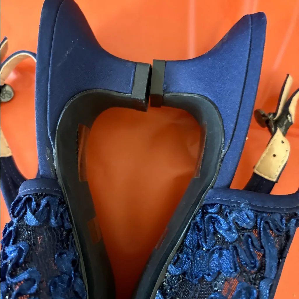 J.Renee Navy Lace Slingback Heels with Bow Blue Size 9.5 - Image 7
