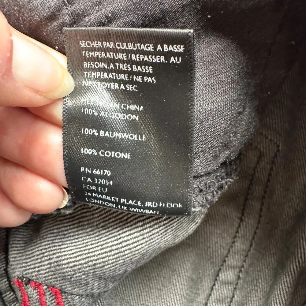 URBAN OUTFITTERS BDG Grey Black Denim Distressed Jean Mini Skirt Size small - Image 11