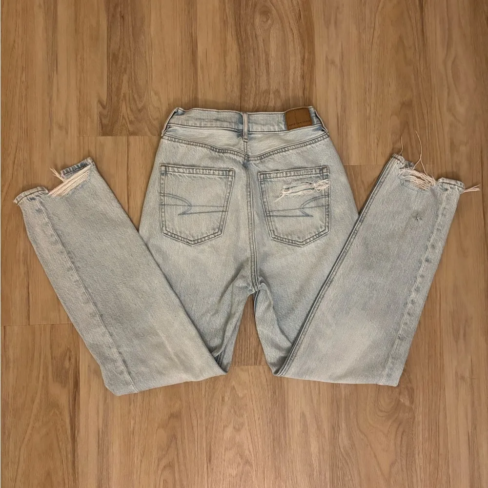 high rise 90s boyfriend jeans - Image 3