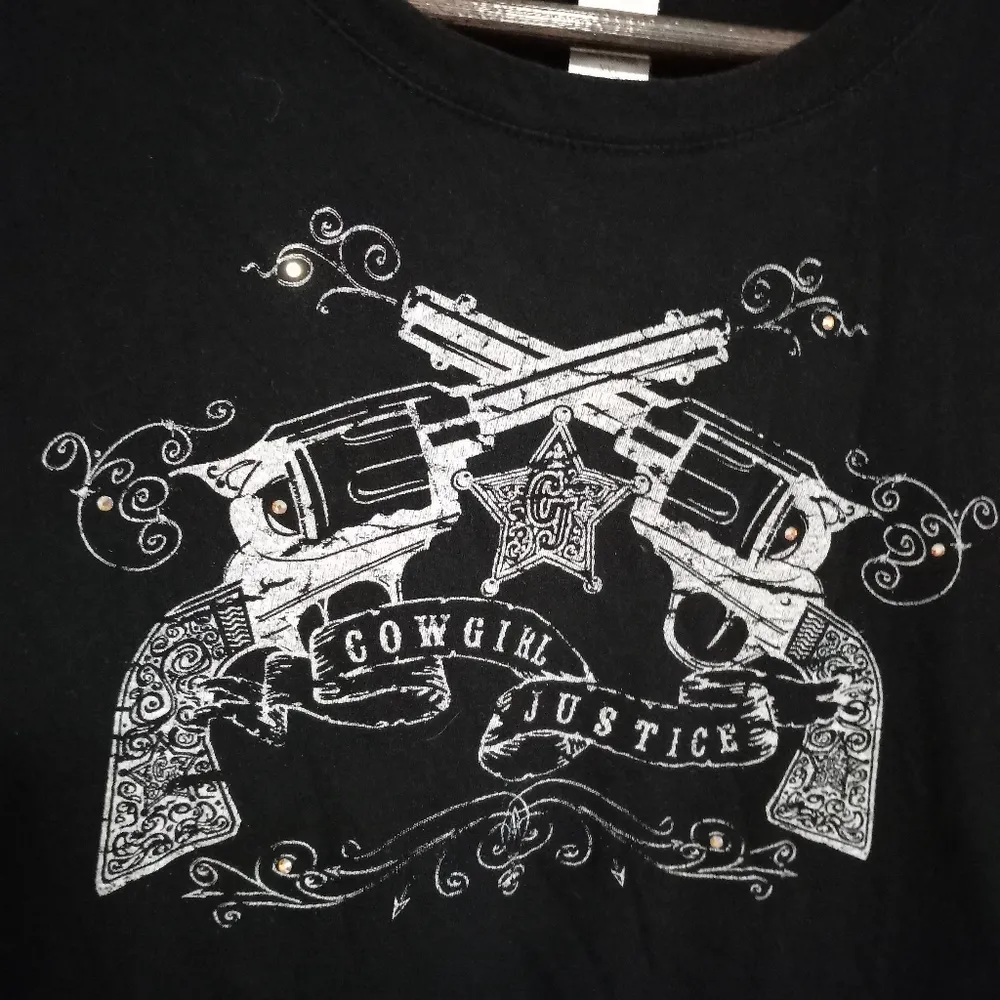 Packing Iron Cowgirl Justice L Capped Sleeves Top in Black White Size L - Image 2