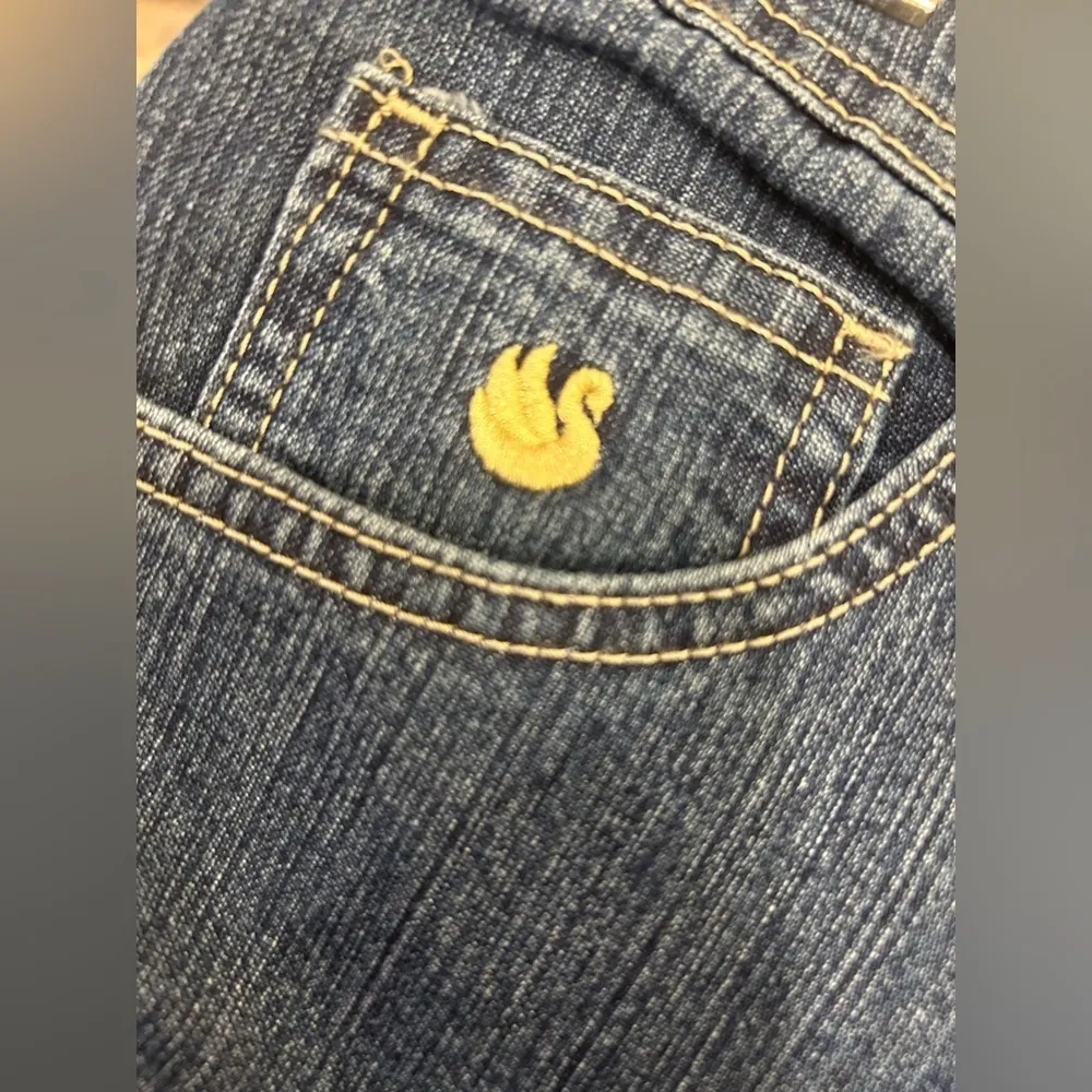 NWT Gloria Vanderbilt Amanda Stretch Jeans - Size 10P - Image 4