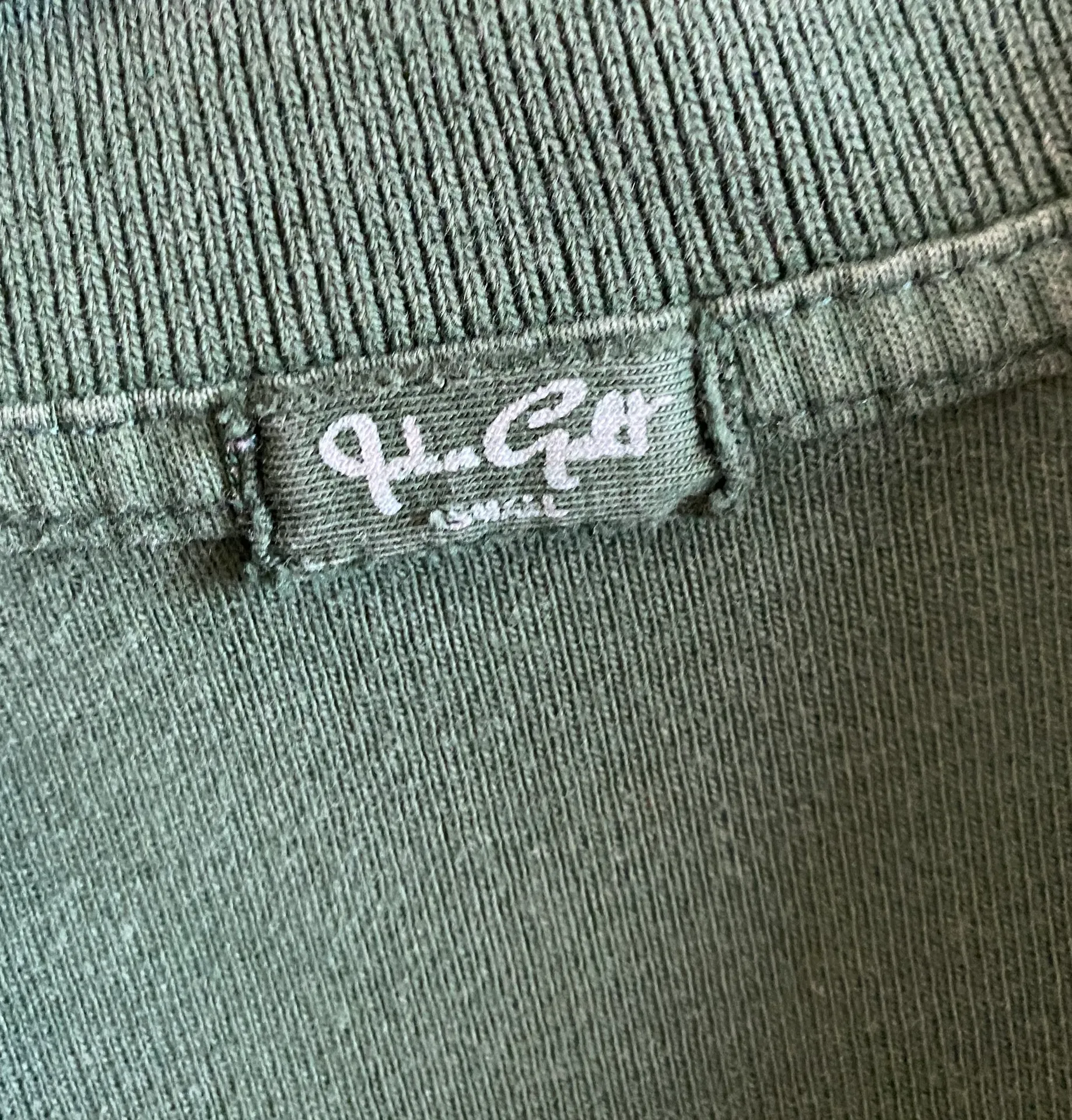 Brandy Melville Crop Top - Image 3